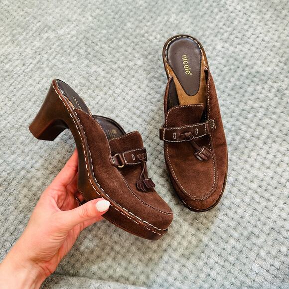 Nicole Shoes - NICOLE chocolate brown vintage Y2K studded heeled mules/clogs suede 9 chunky